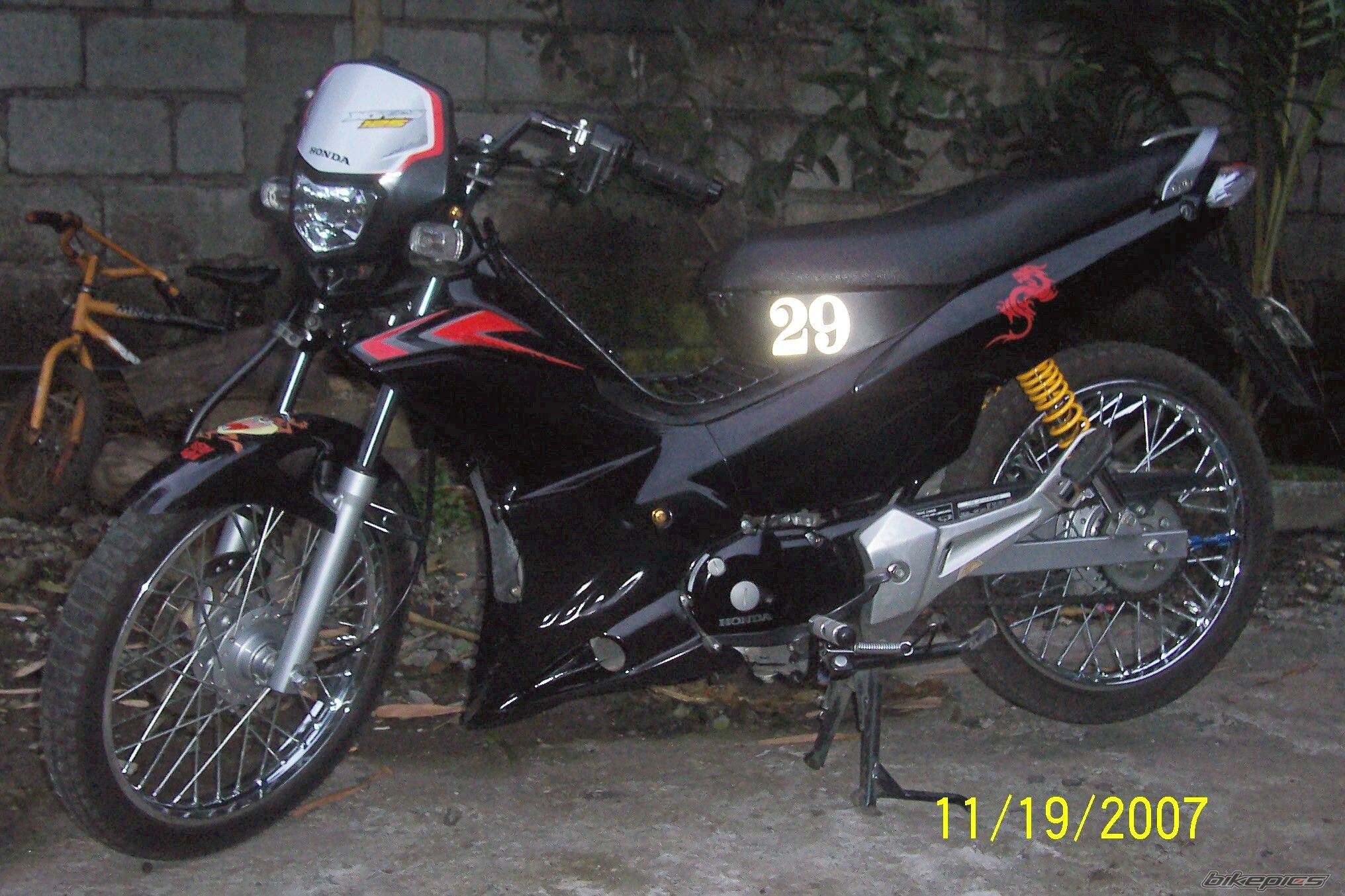 Photo 1092682