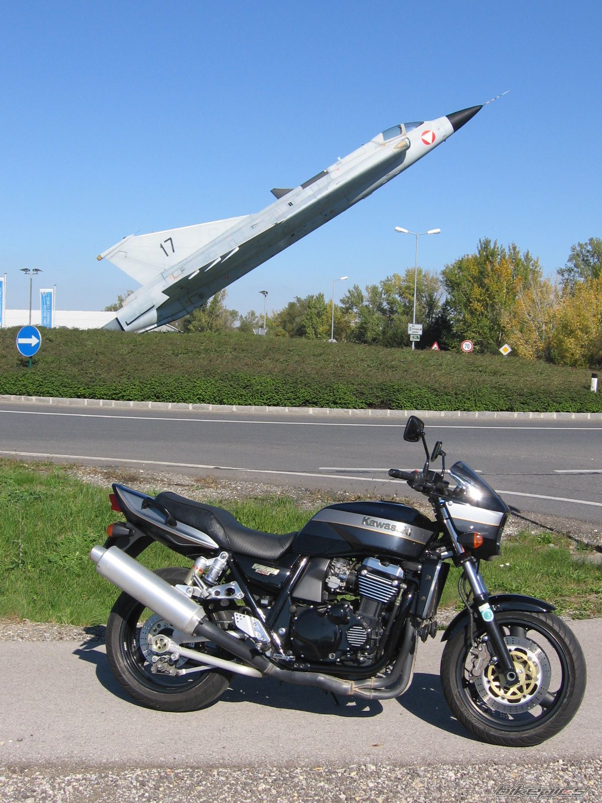Photo 1092706