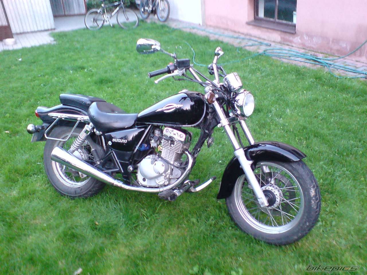 Photo 1092861