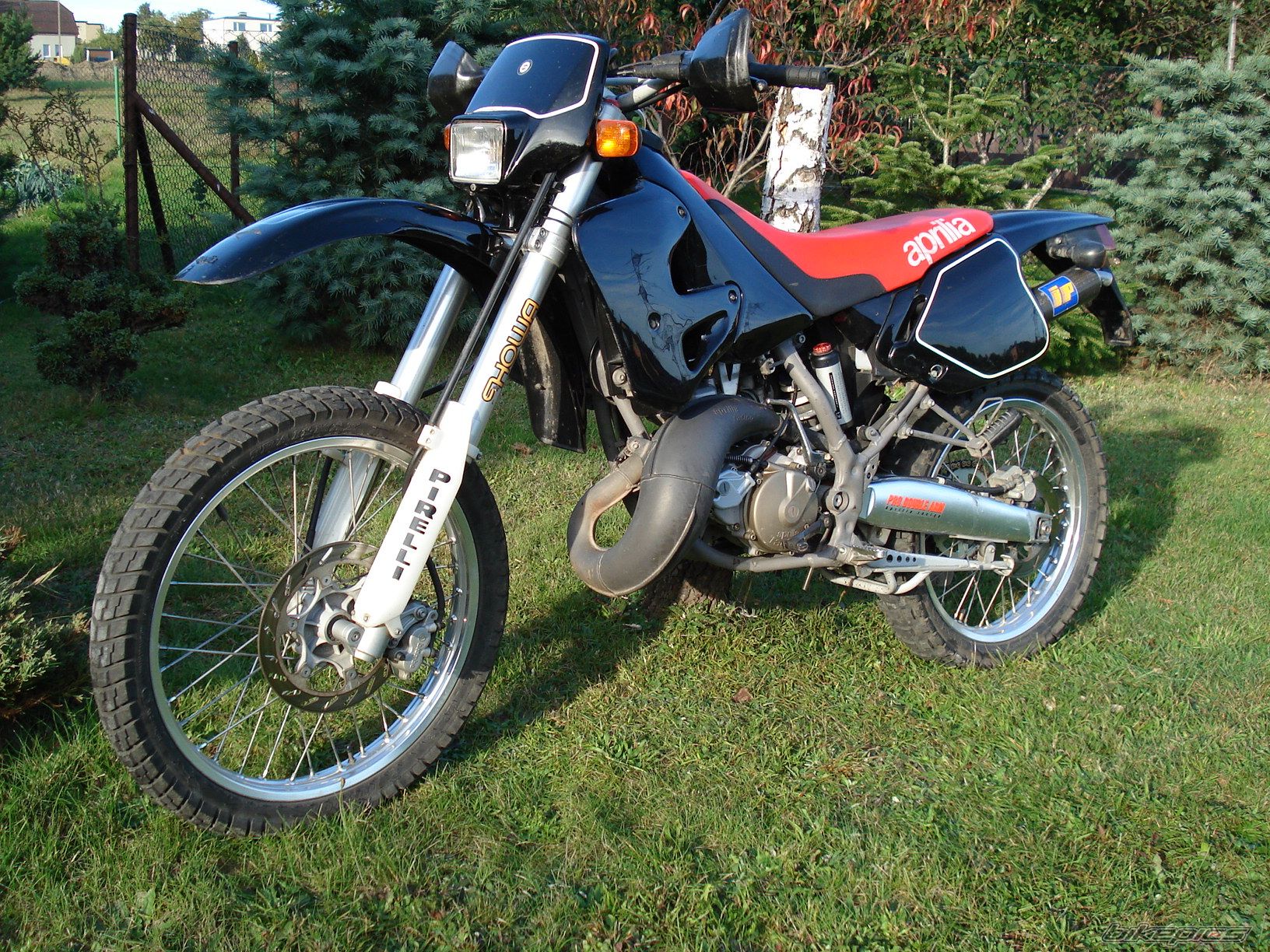 Photo 1093249