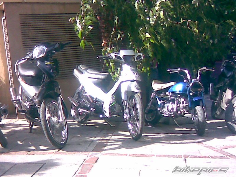 Photo 1093598