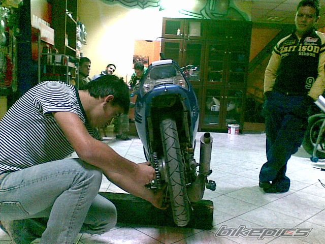 Photo 1093638