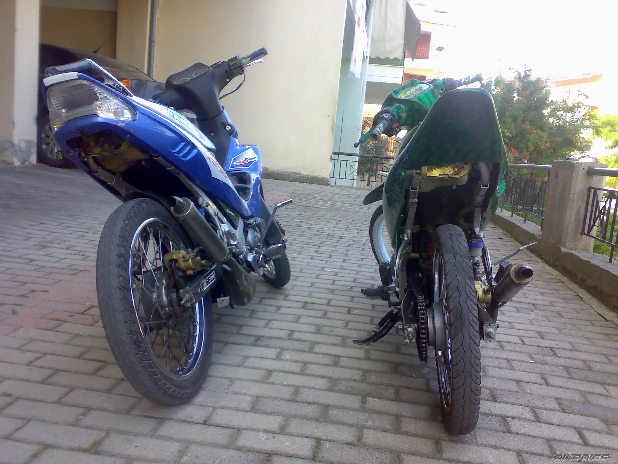 Photo 1093644