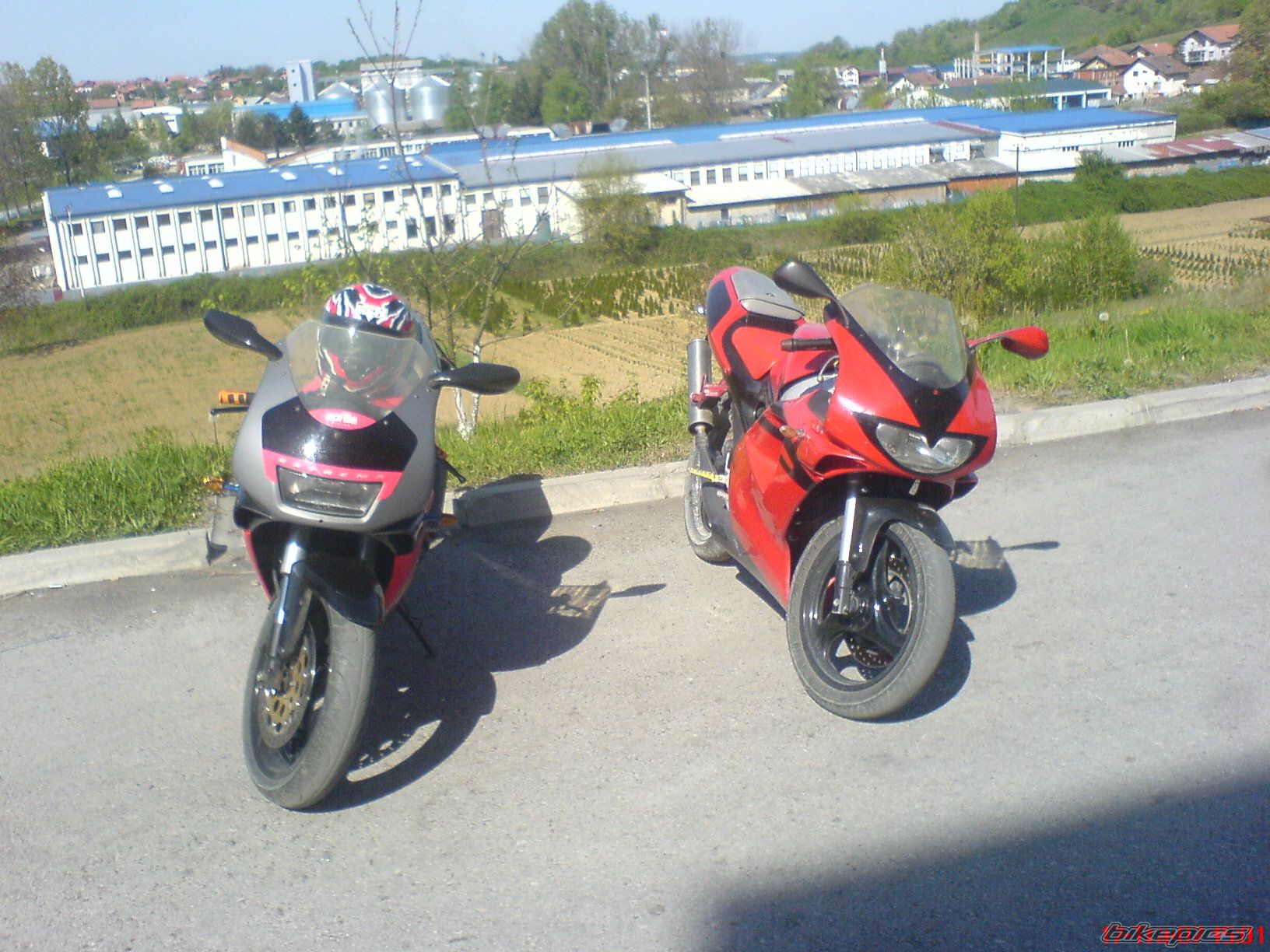 Photo 1093810