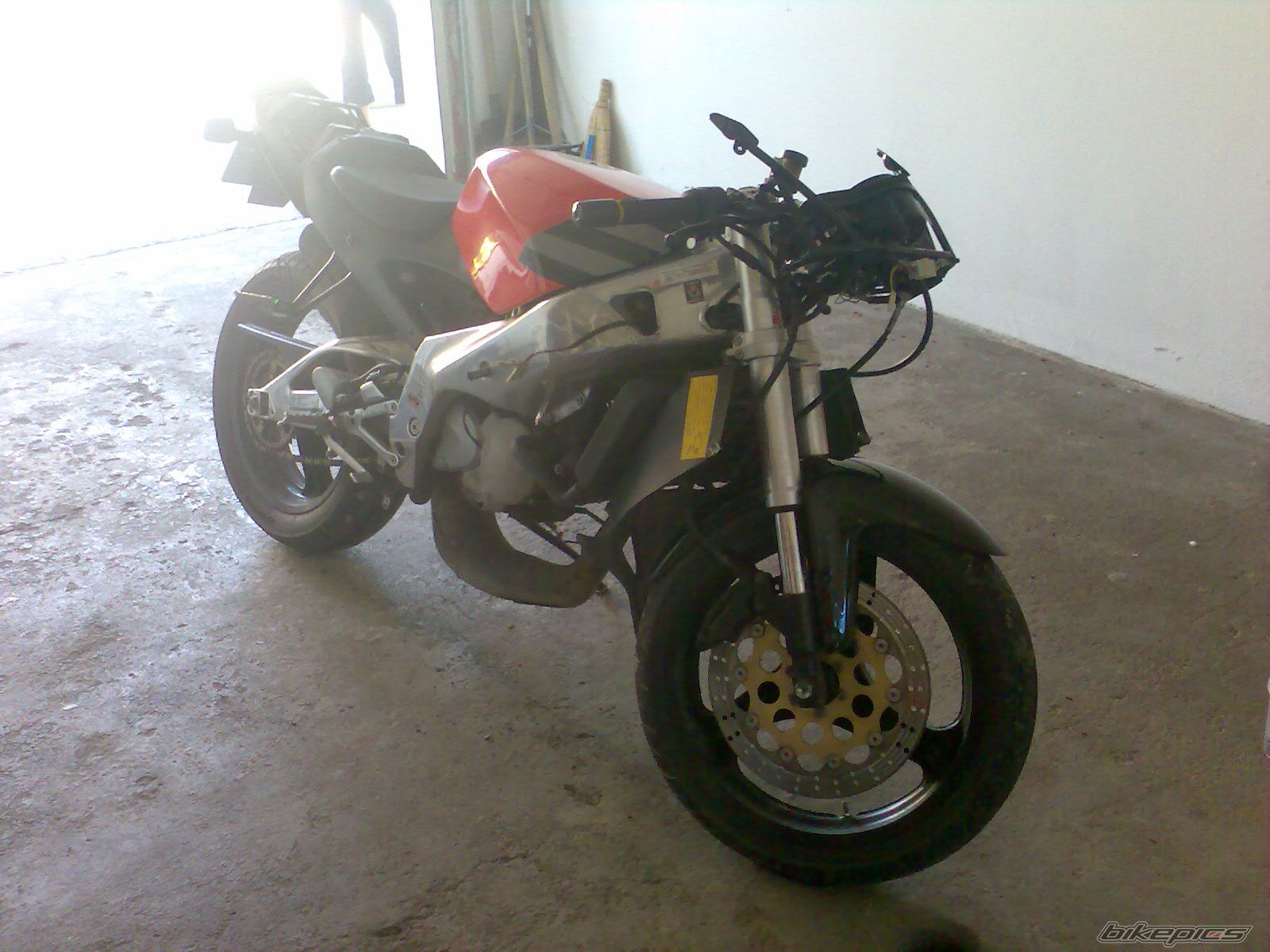 Photo 1093854