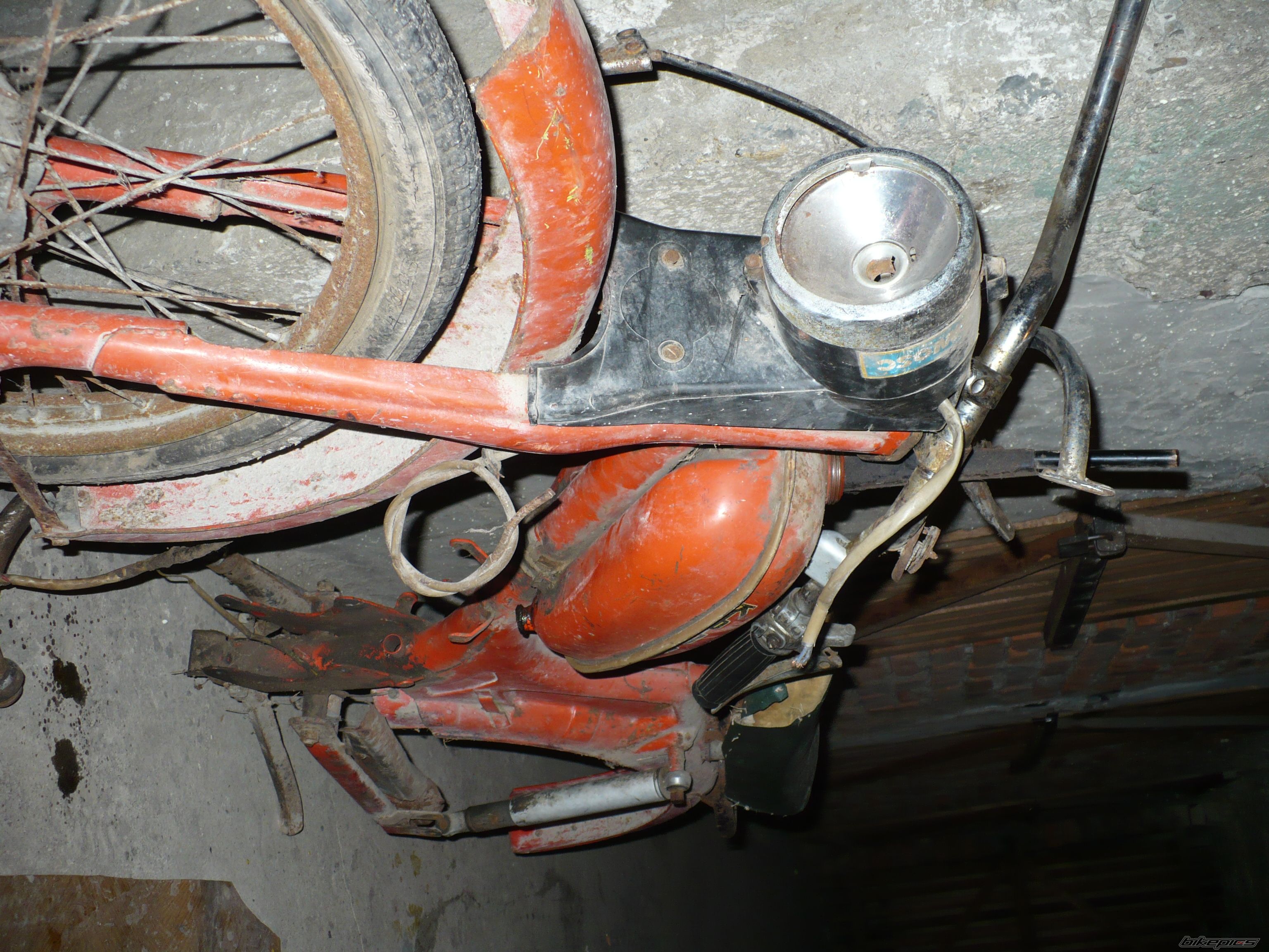 Bike Photo 1093870