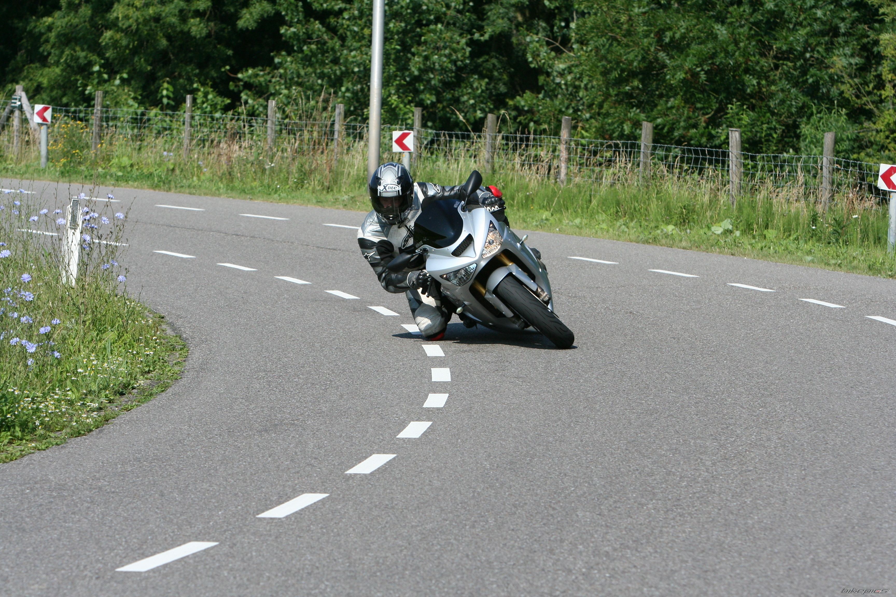 Photo 1094008