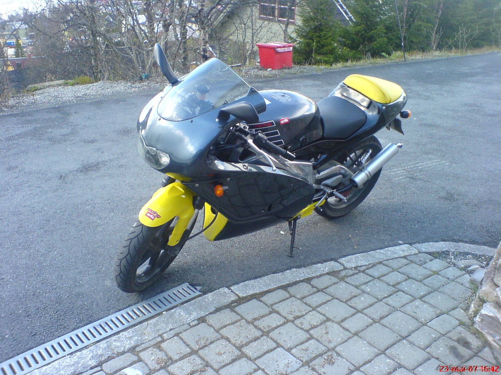 Photo 1094099