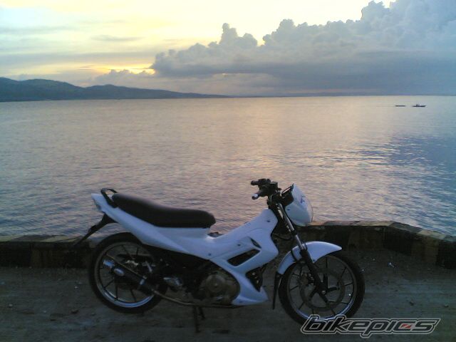 Photo 1094215