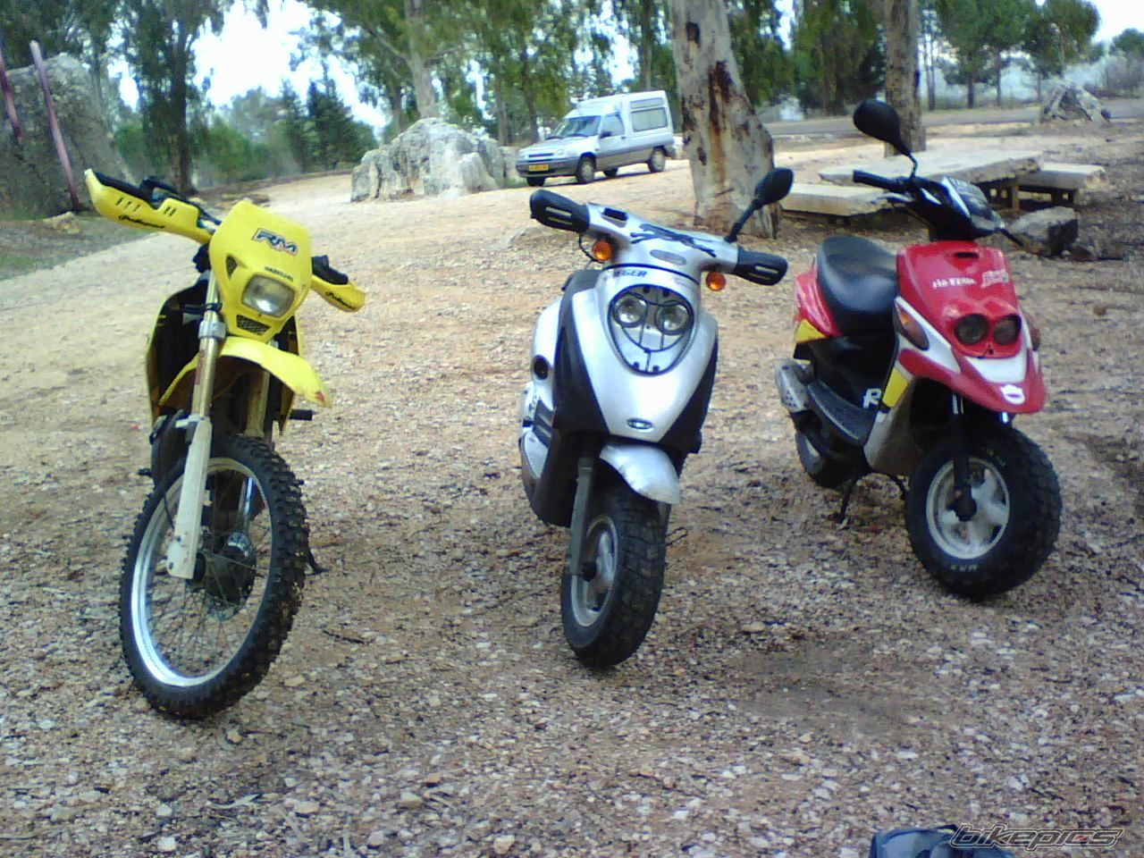Photo 1094411