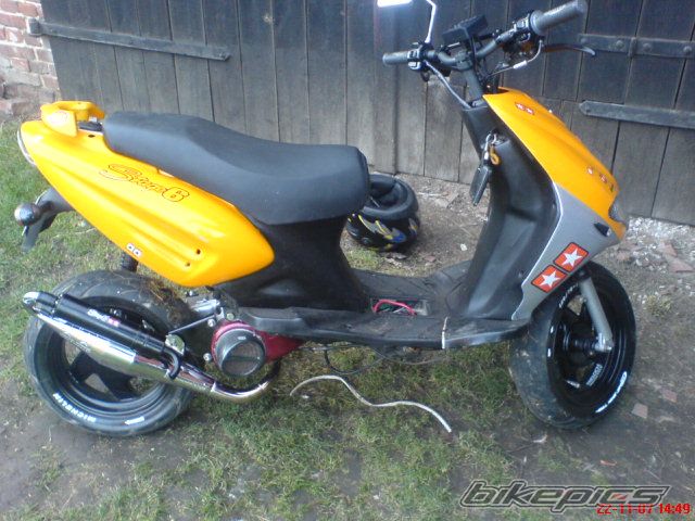Photo 1094635