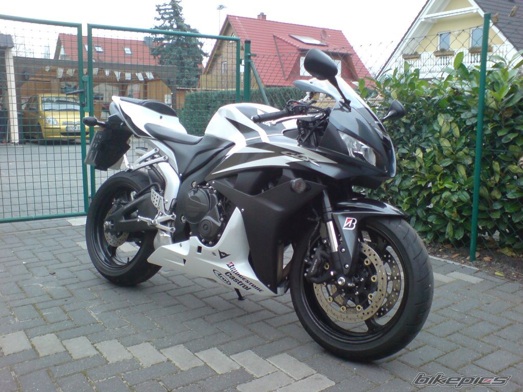 Photo 1094640