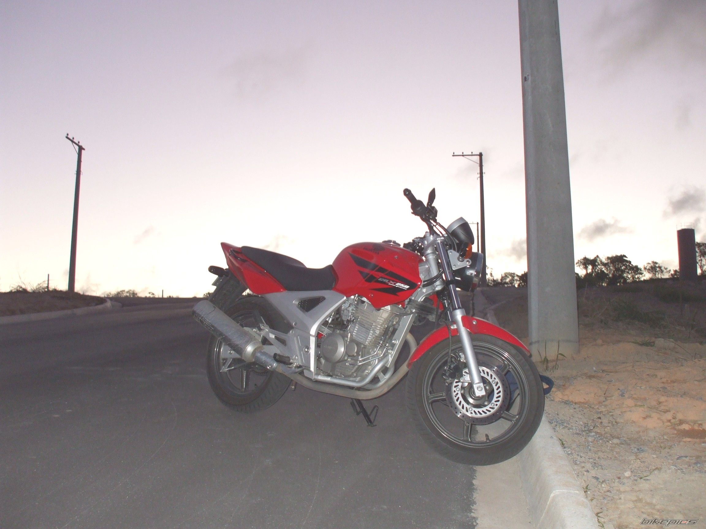 Photo 1094705