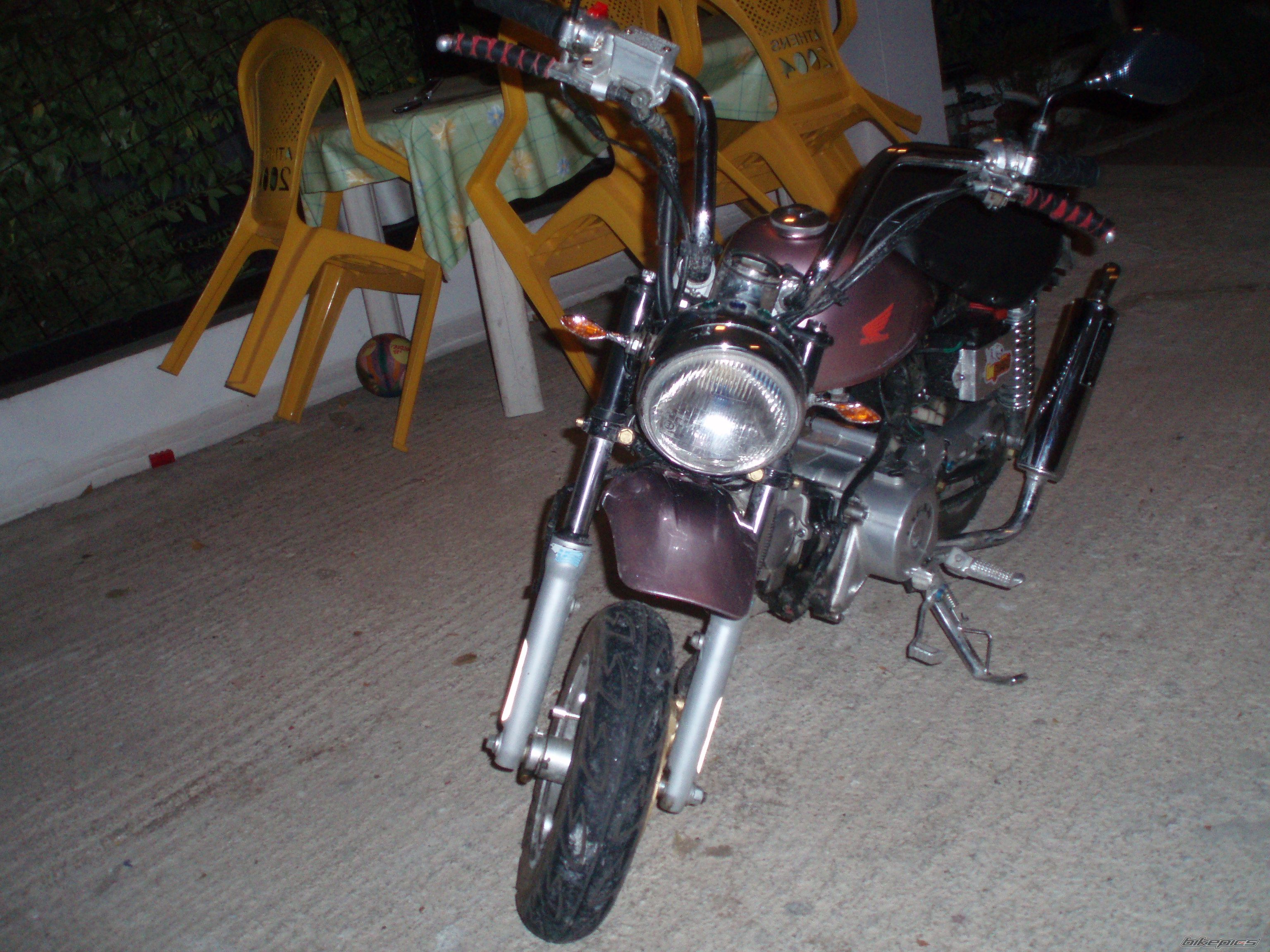 Photo 1094988