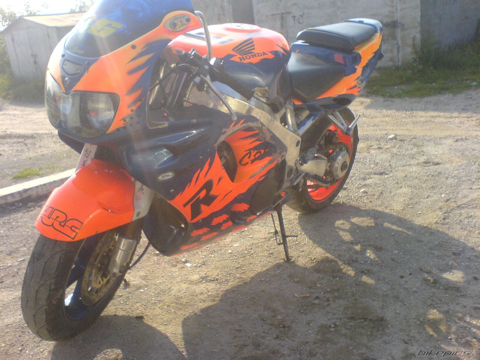 Photo 1095029