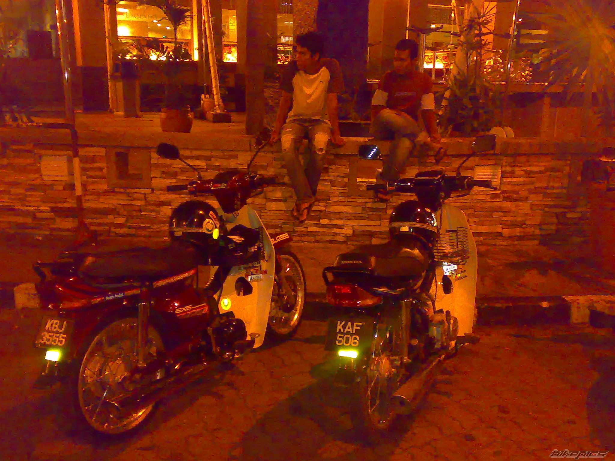 Photo 1095251