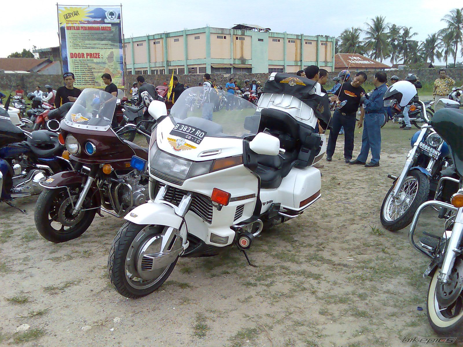 Bike Photo 1095309