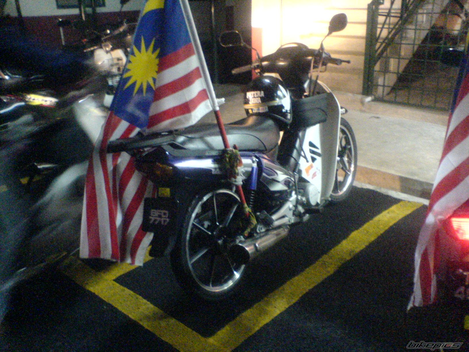 Bike Photo 1095354