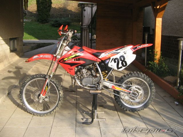 Photo 1095681