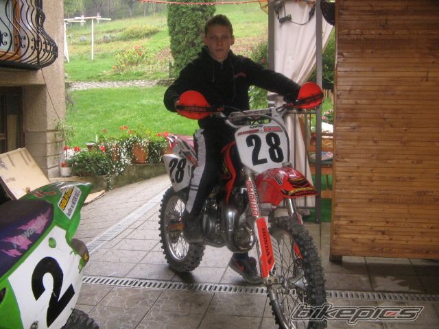Photo 1095691