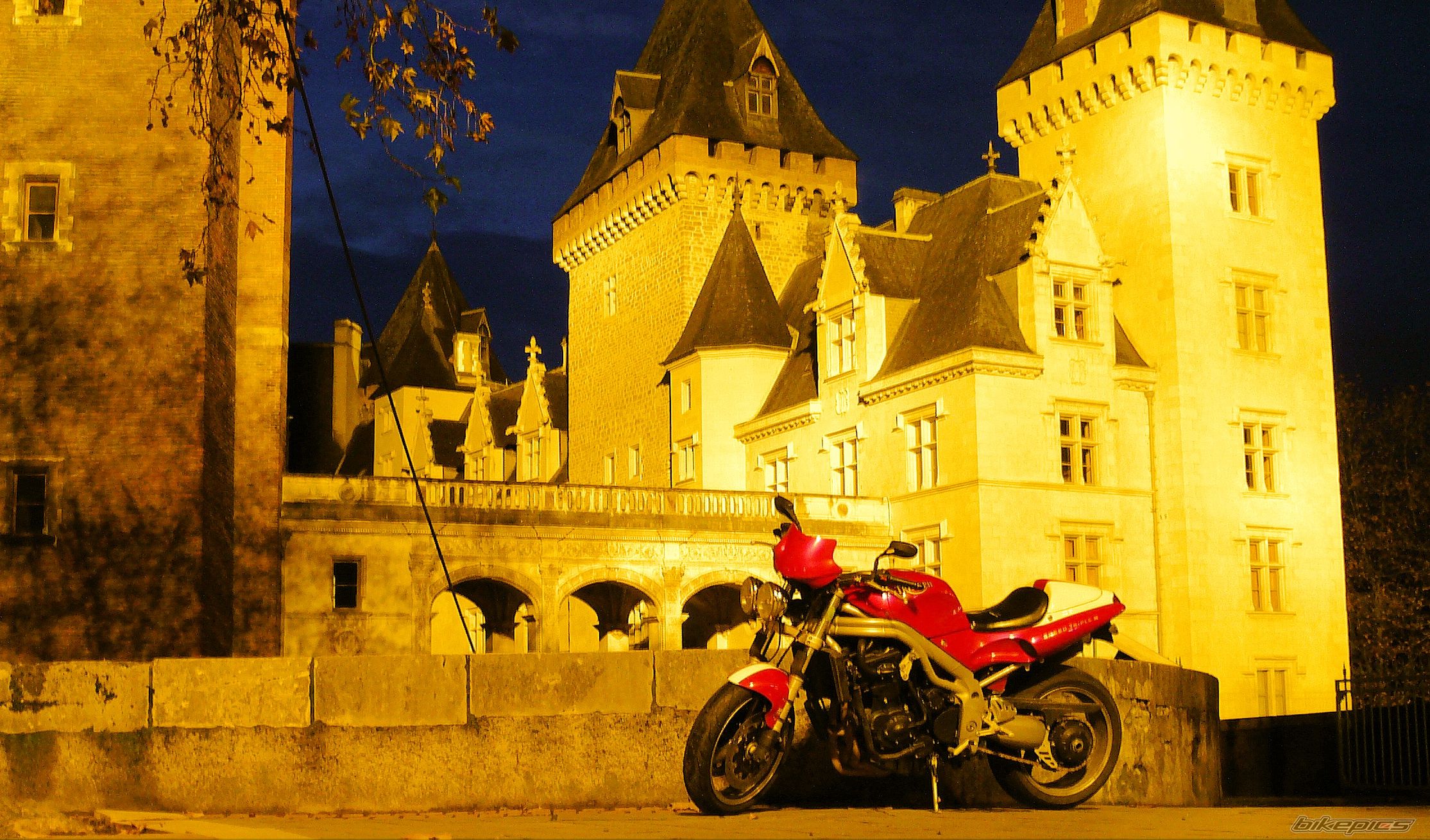 Bike Photo 1095837