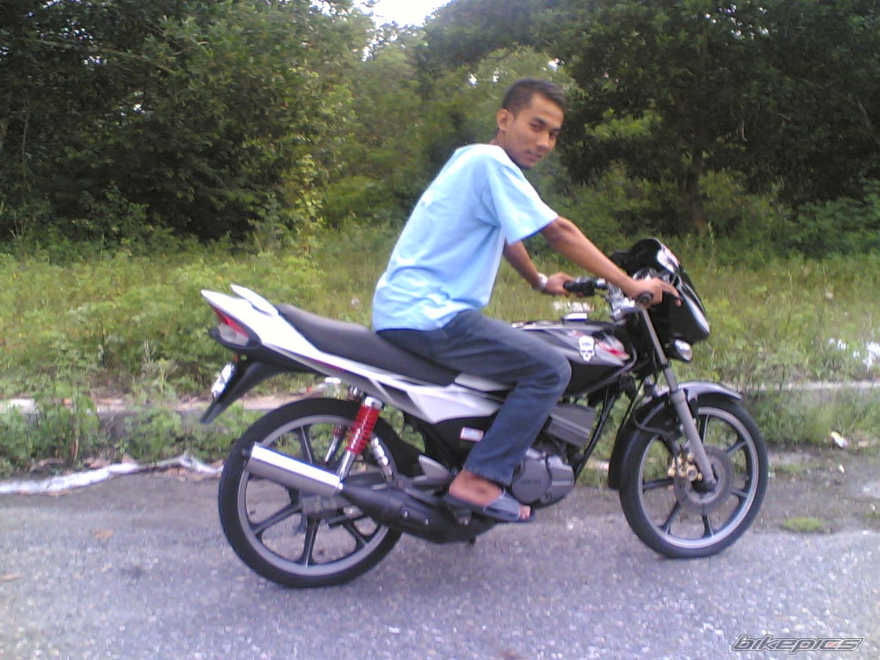 Photo 1096023