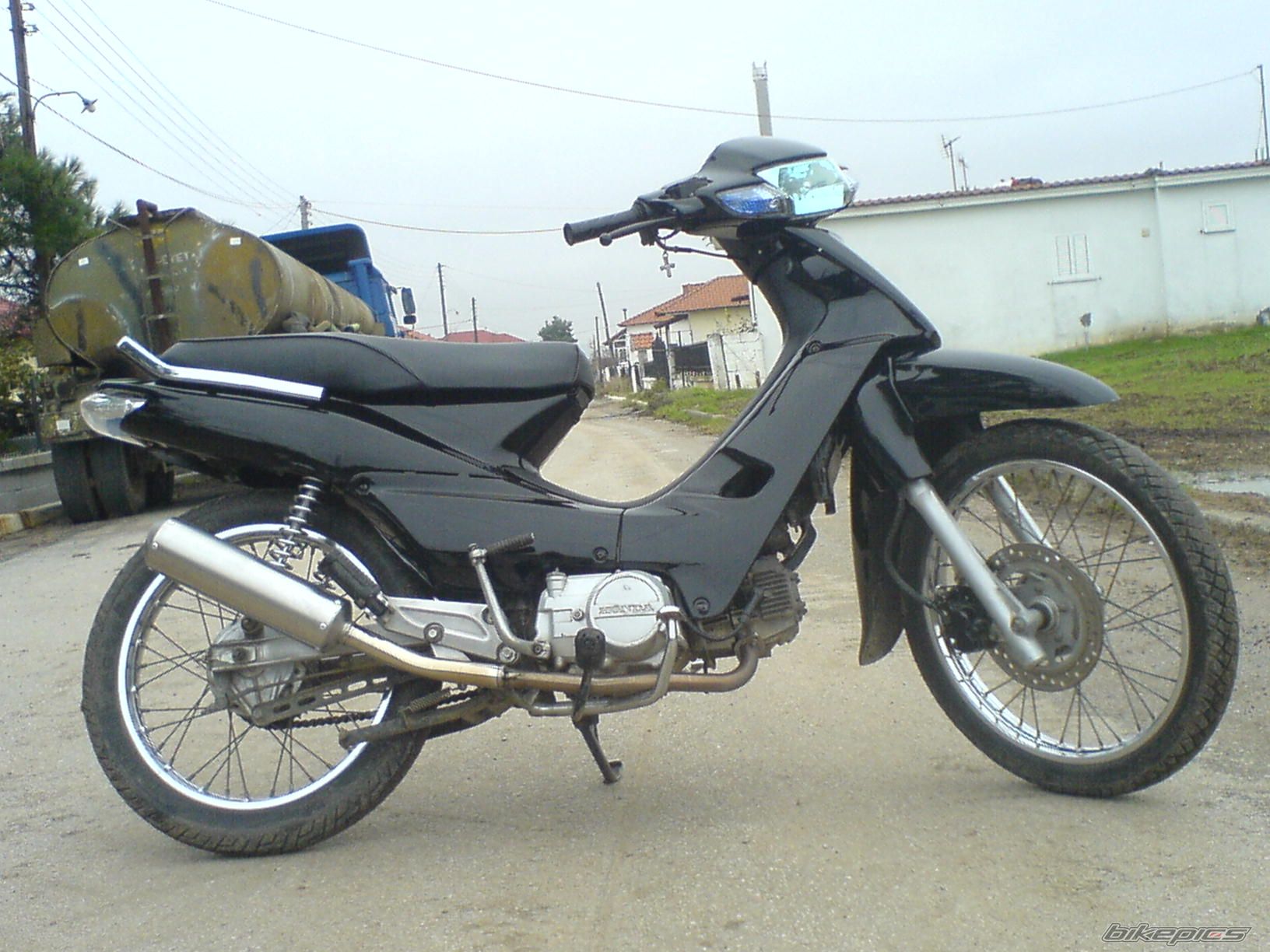 Photo 1096097