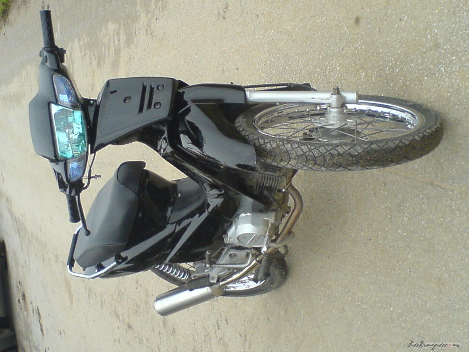 Photo 1096109