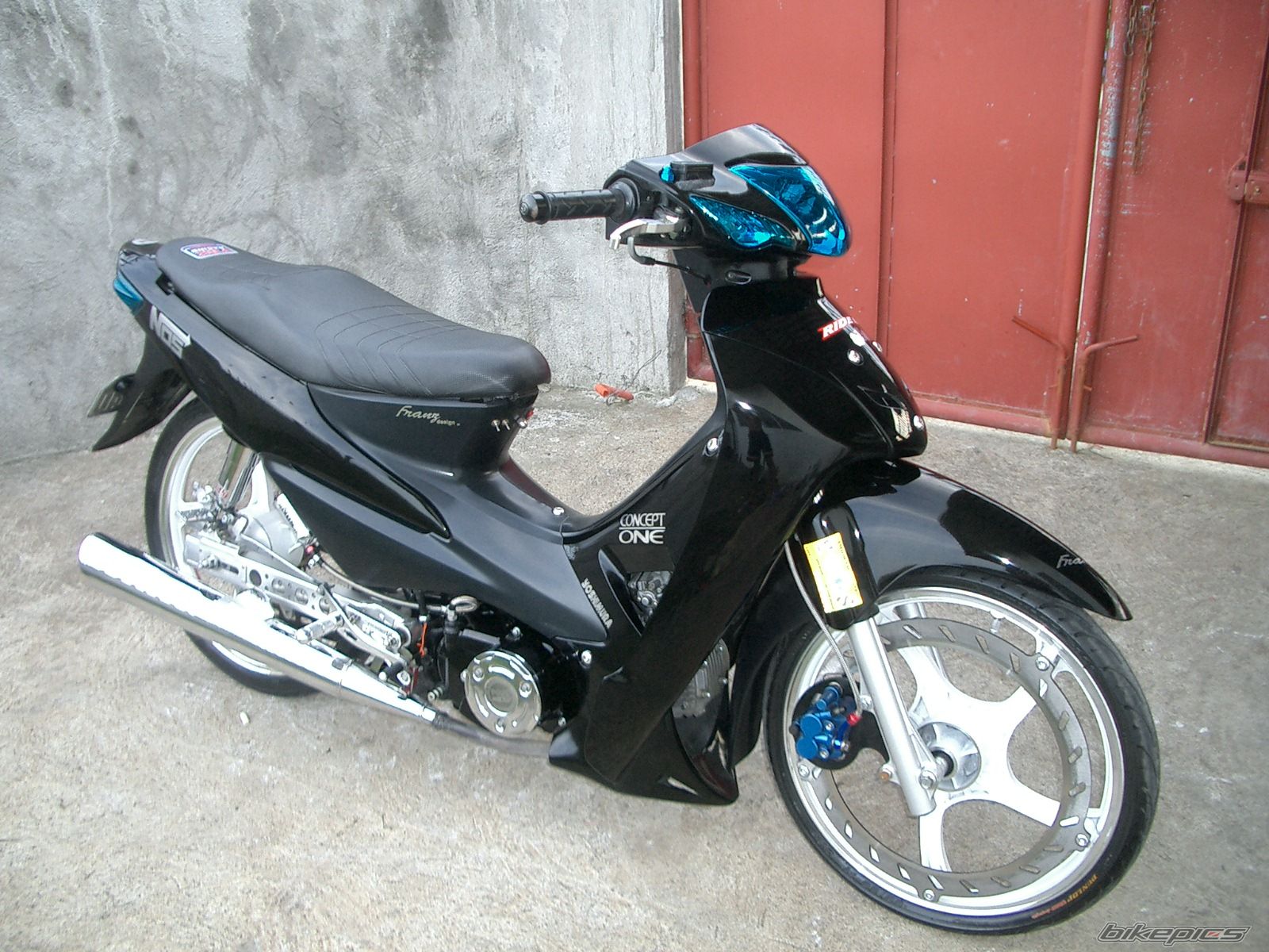 Photo 1096253