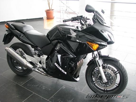 Photo 1096673