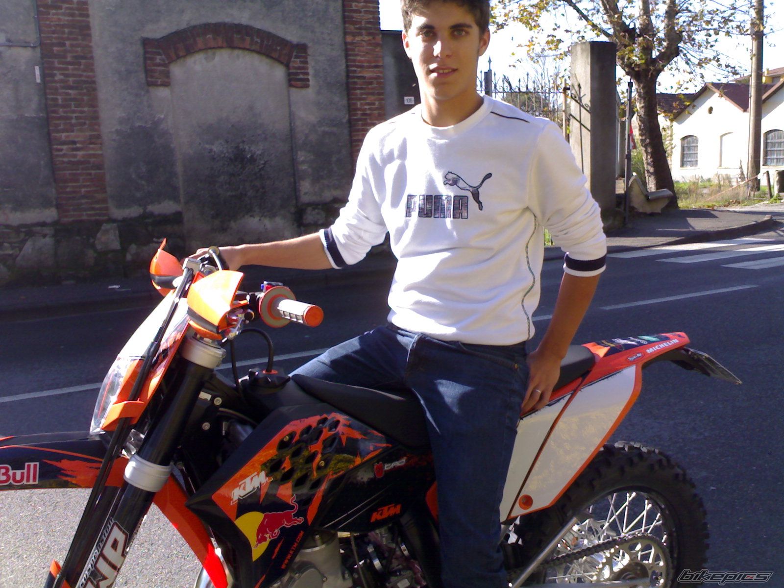Photo 1096915