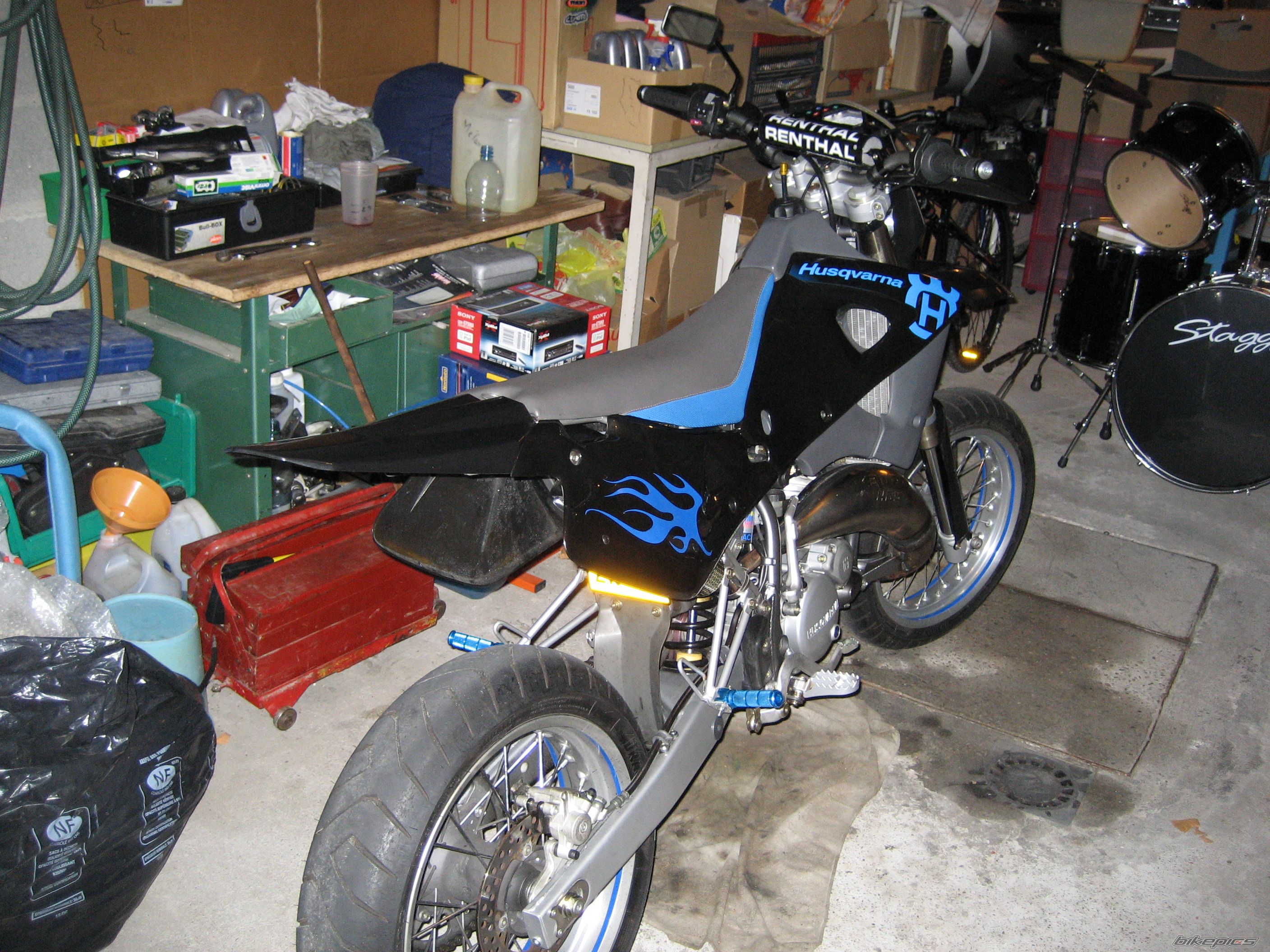 Photo 1097090