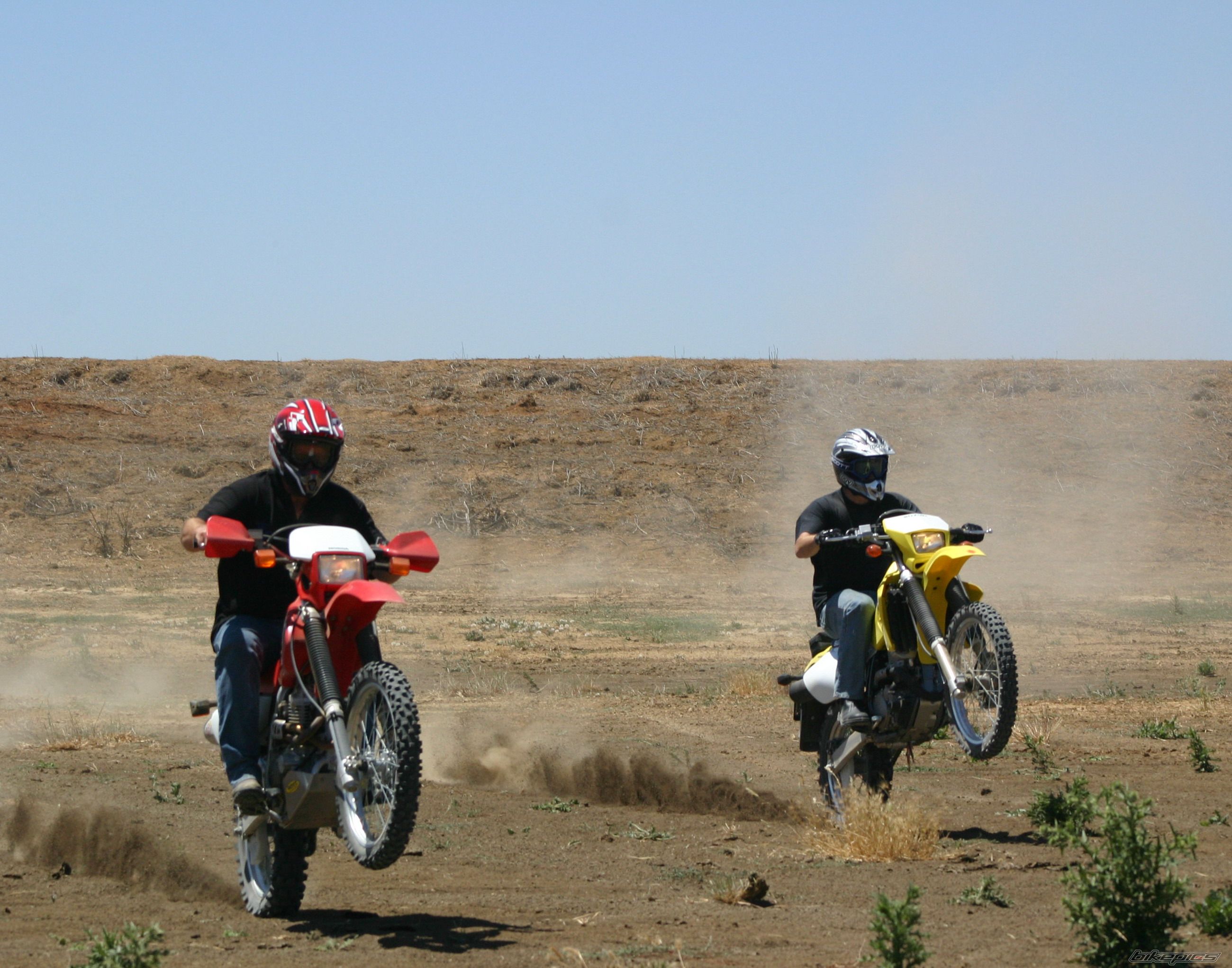 Photo 1097125