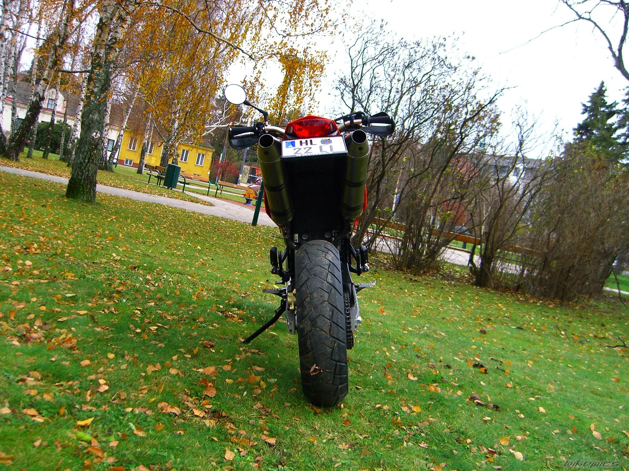 Photo 1097310