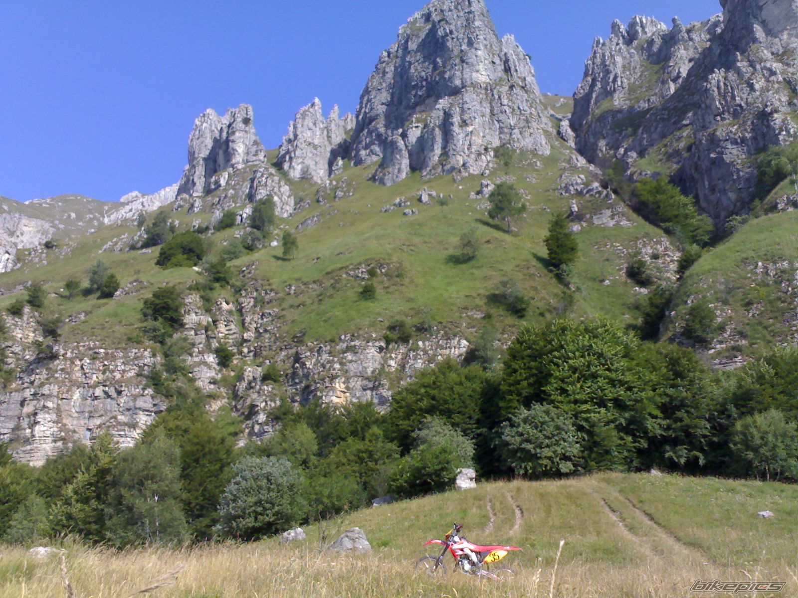 Photo 1097840