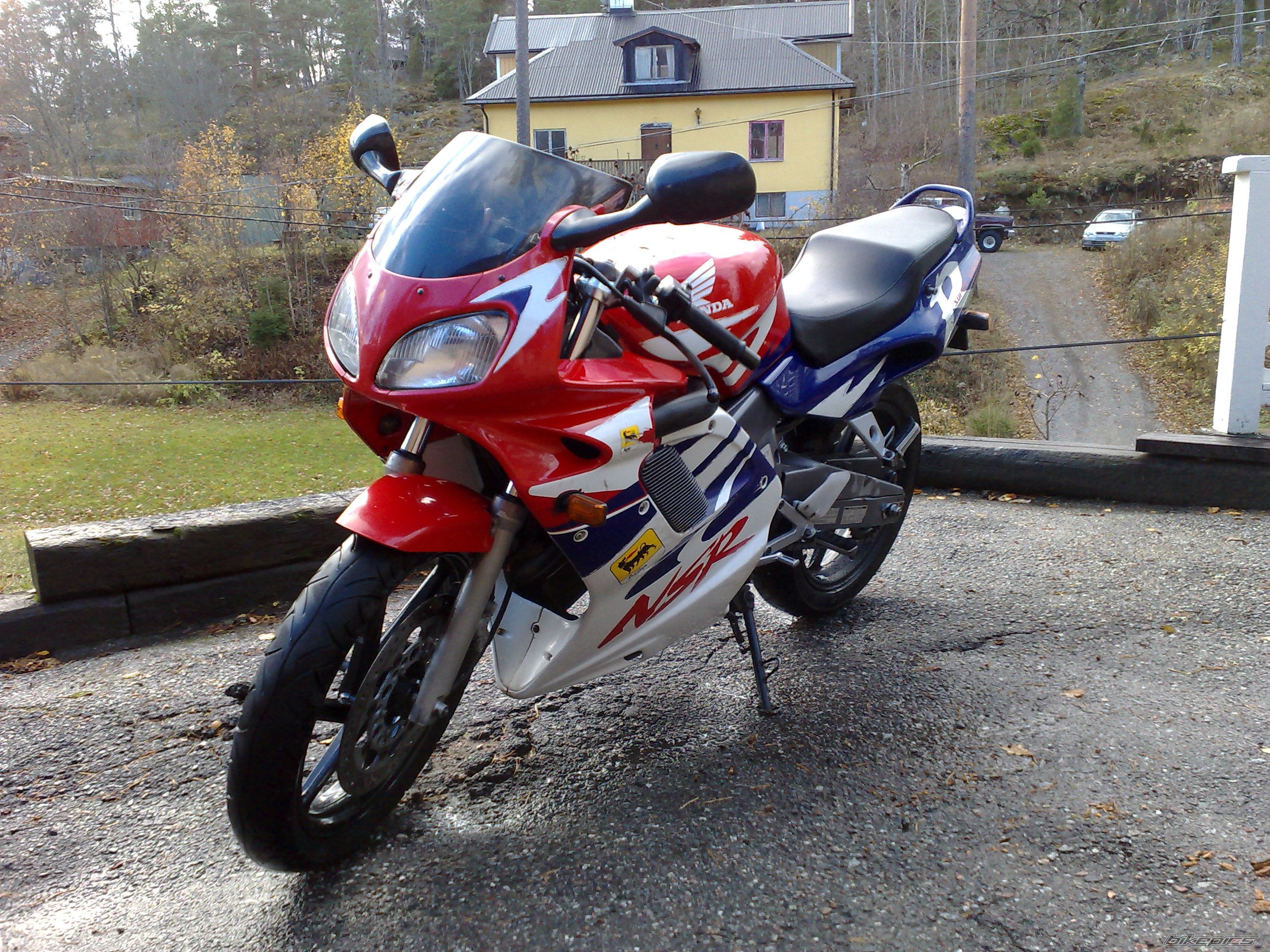 Photo 1097872