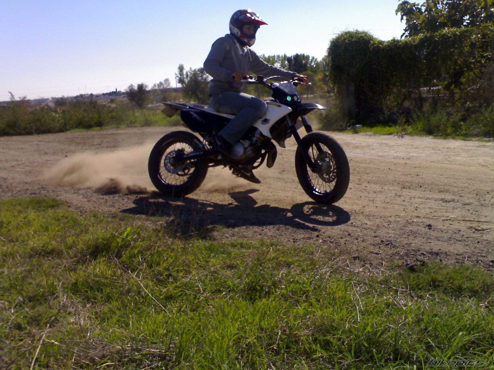 Photo 1097873