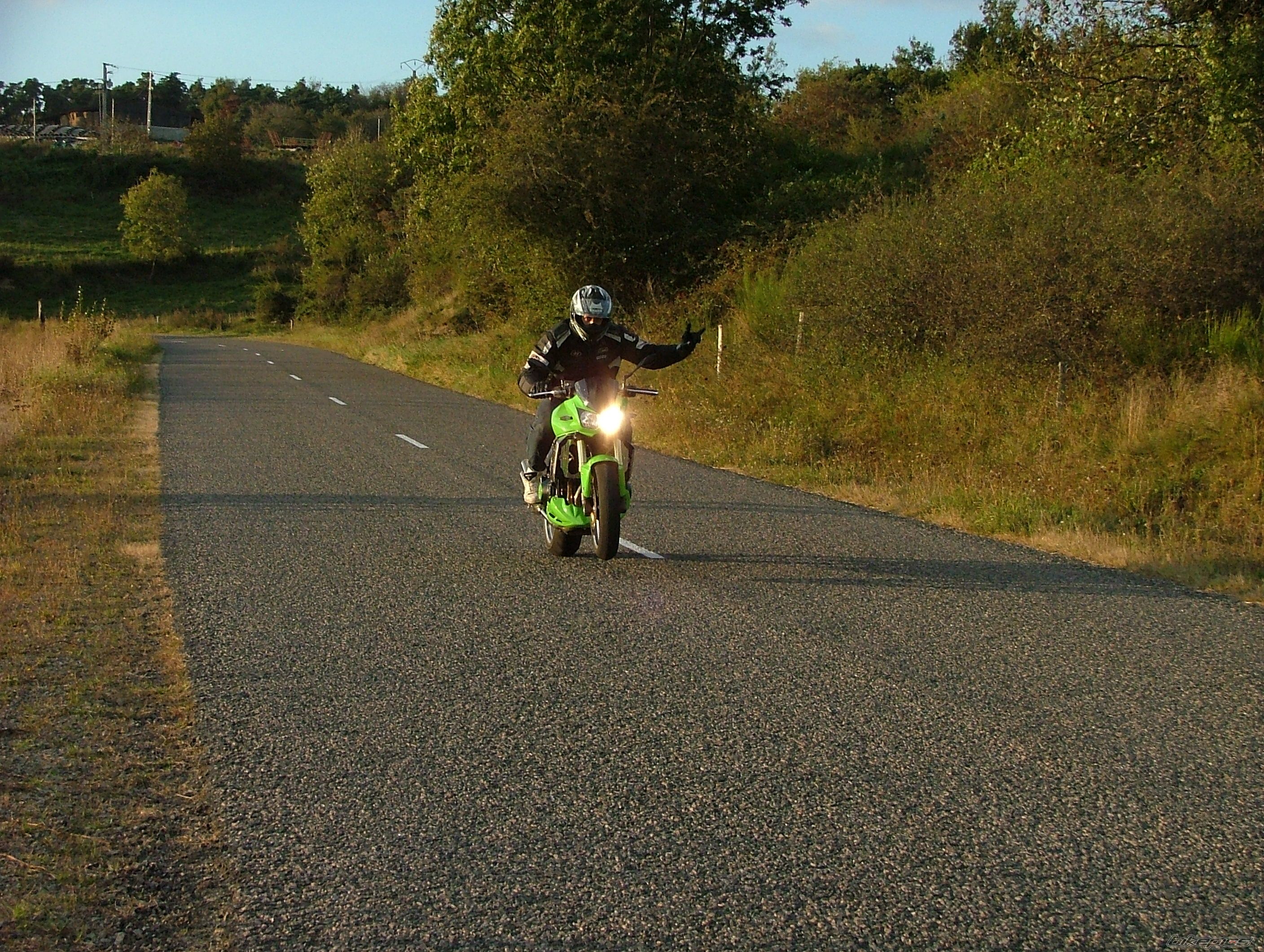 Photo 1098144