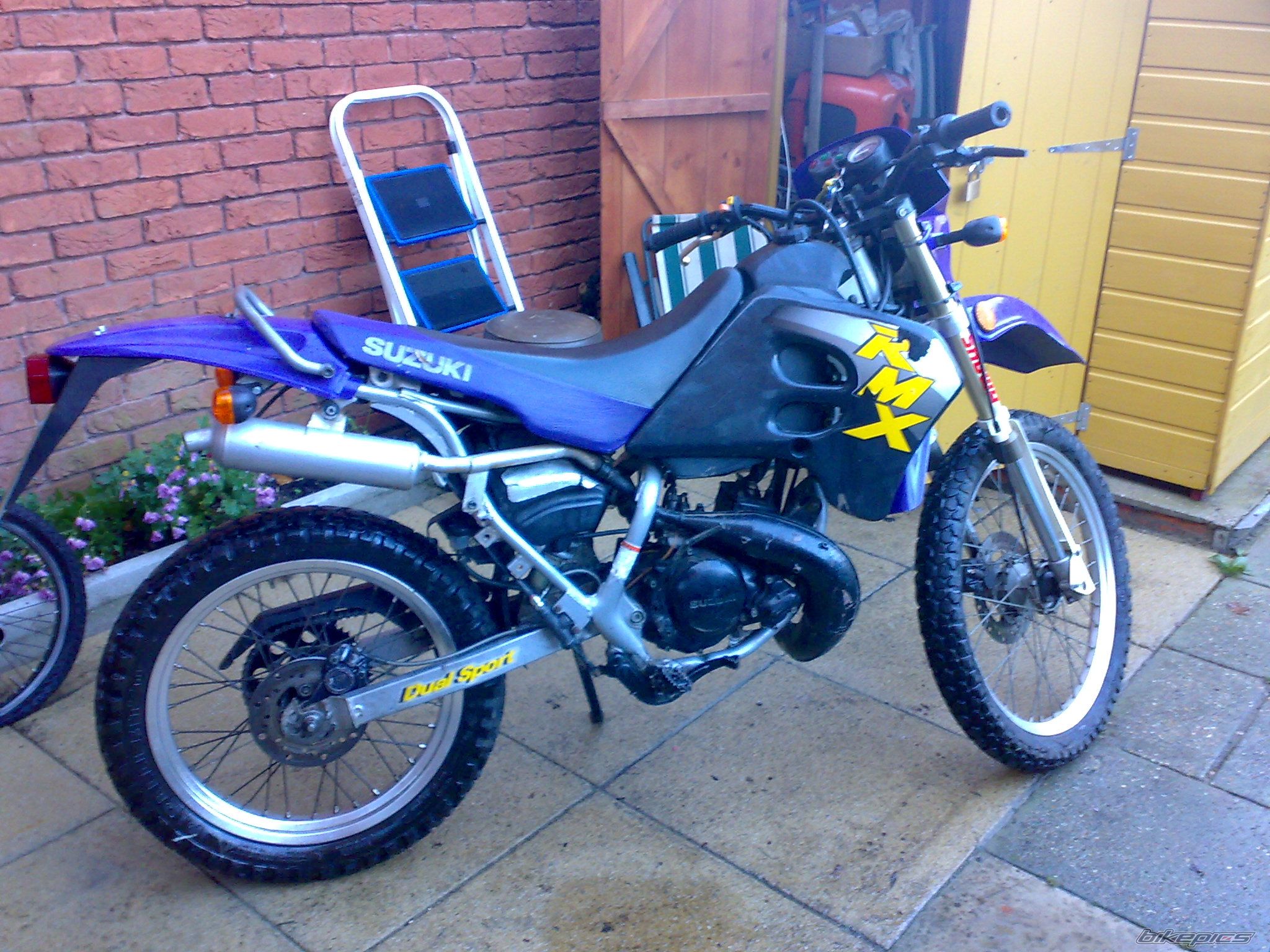 Photo 1098149