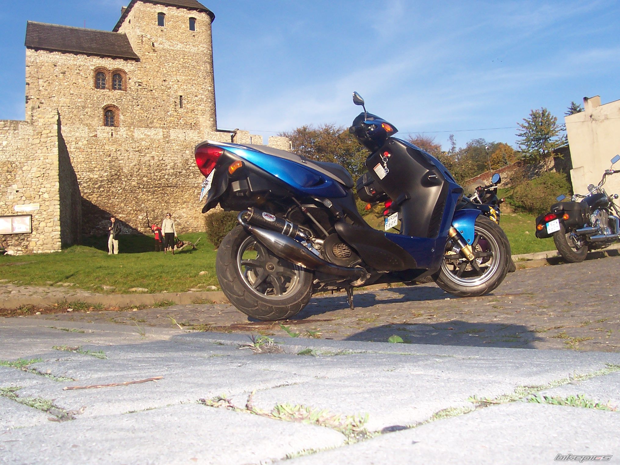 Bike Photo 1098246
