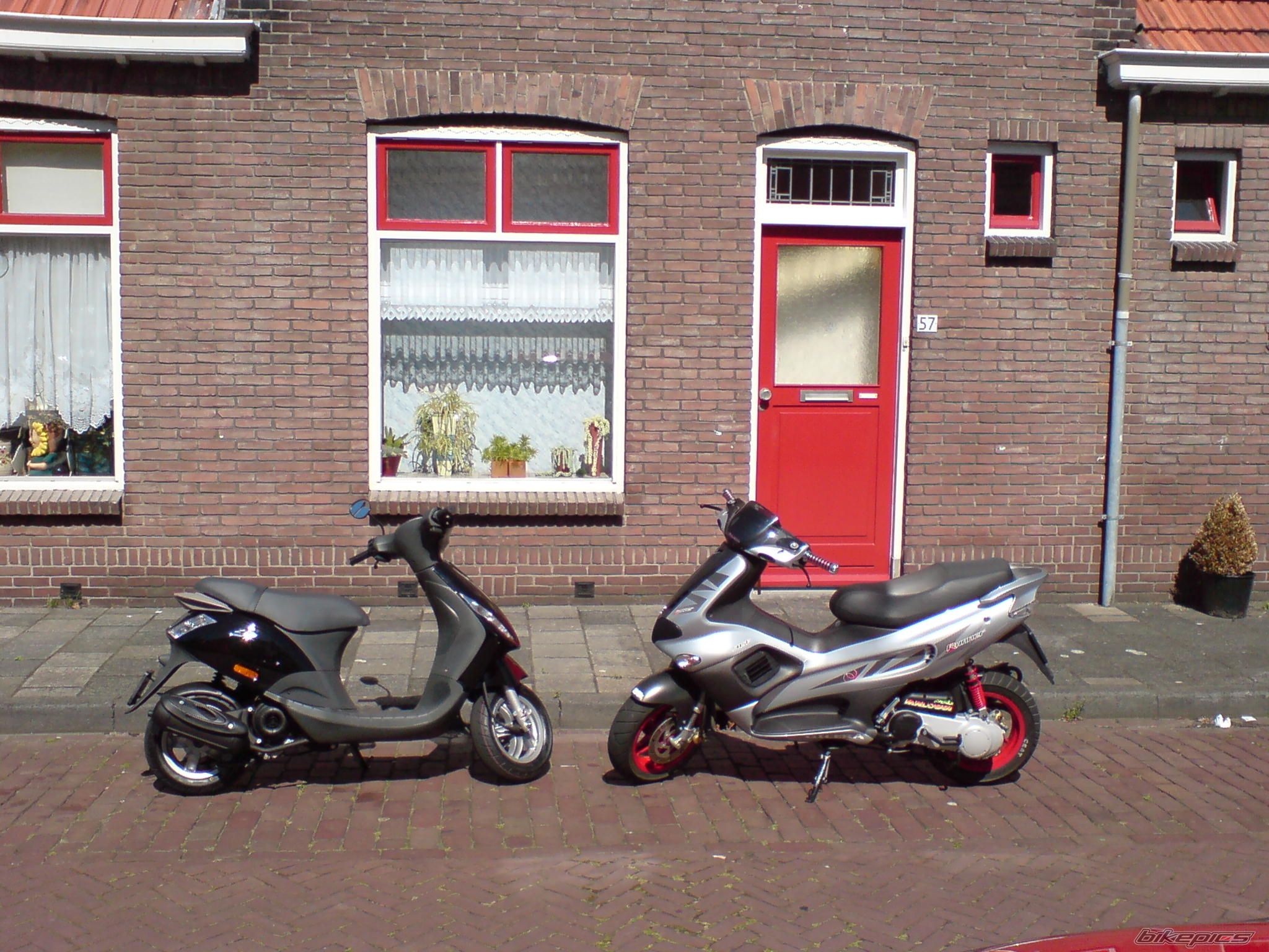 Bike Photo 1098744