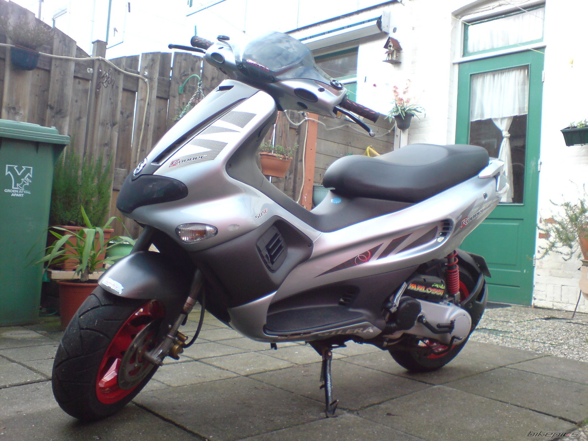 Photo 1098759