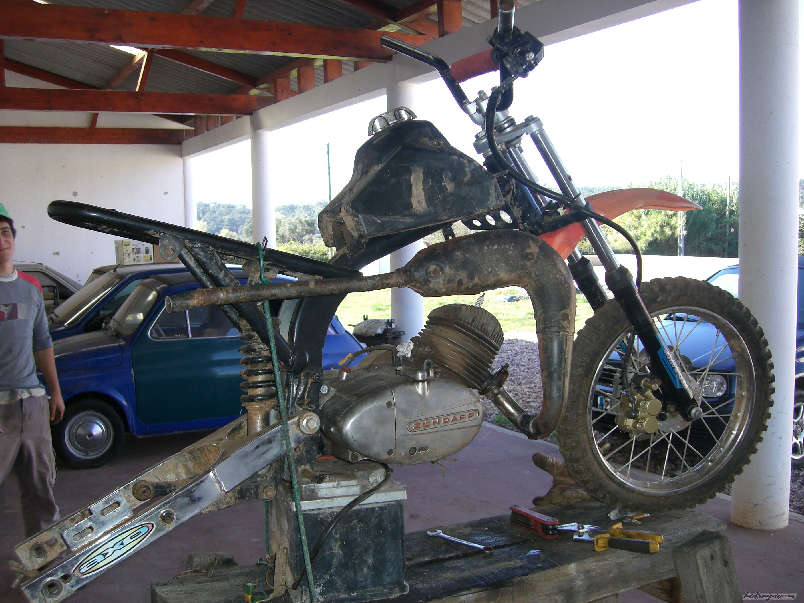 Photo 1098781