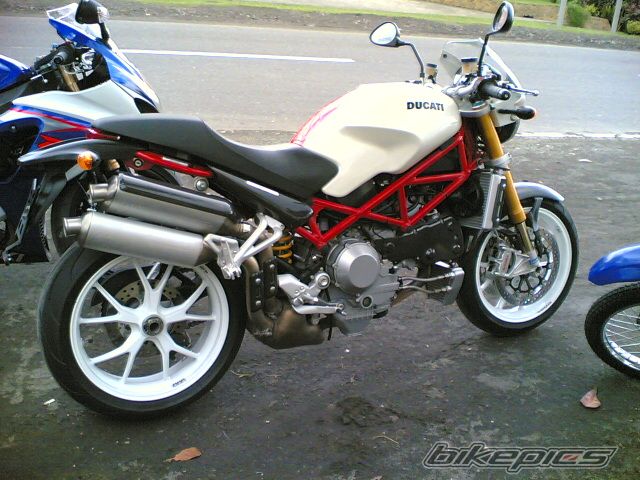 Bike Photo 1098858