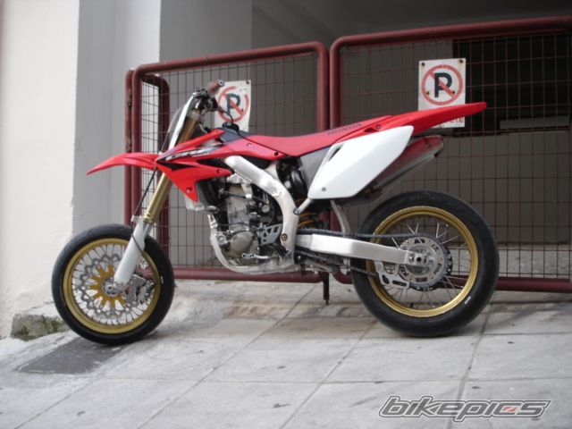 Bike Photo 1098938