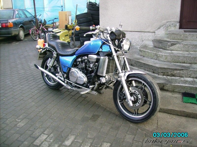 Photo 1100229