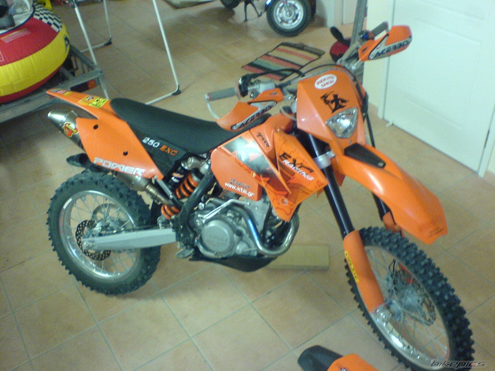 Photo 1100304