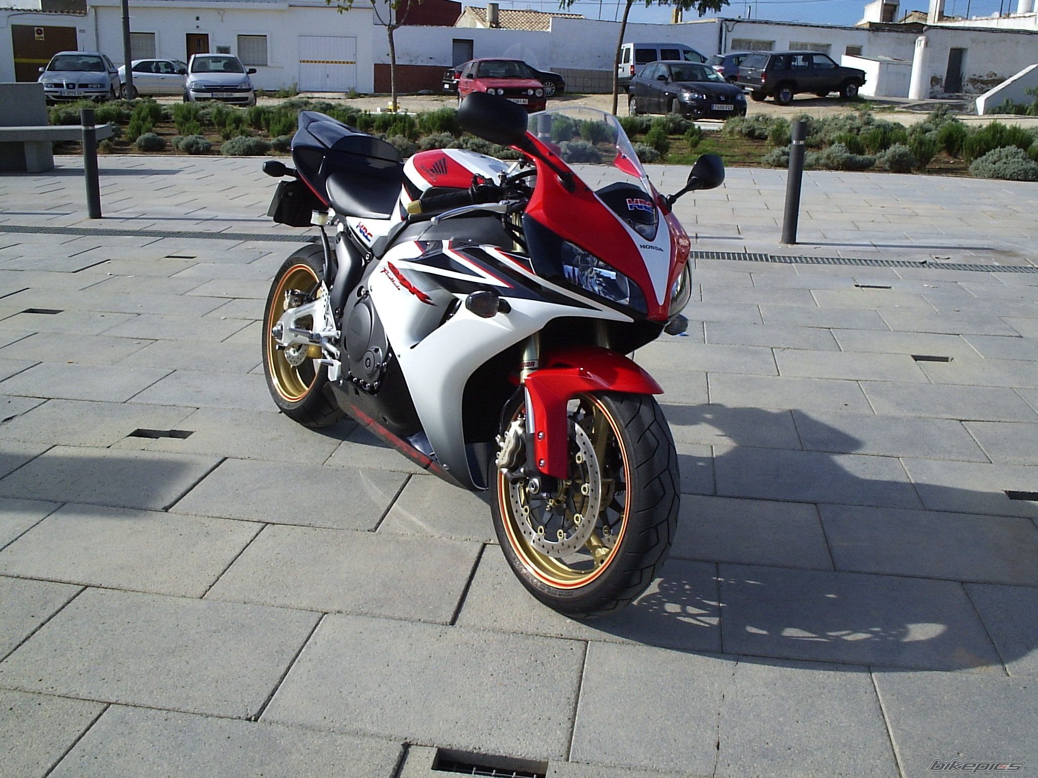 Photo 1100365