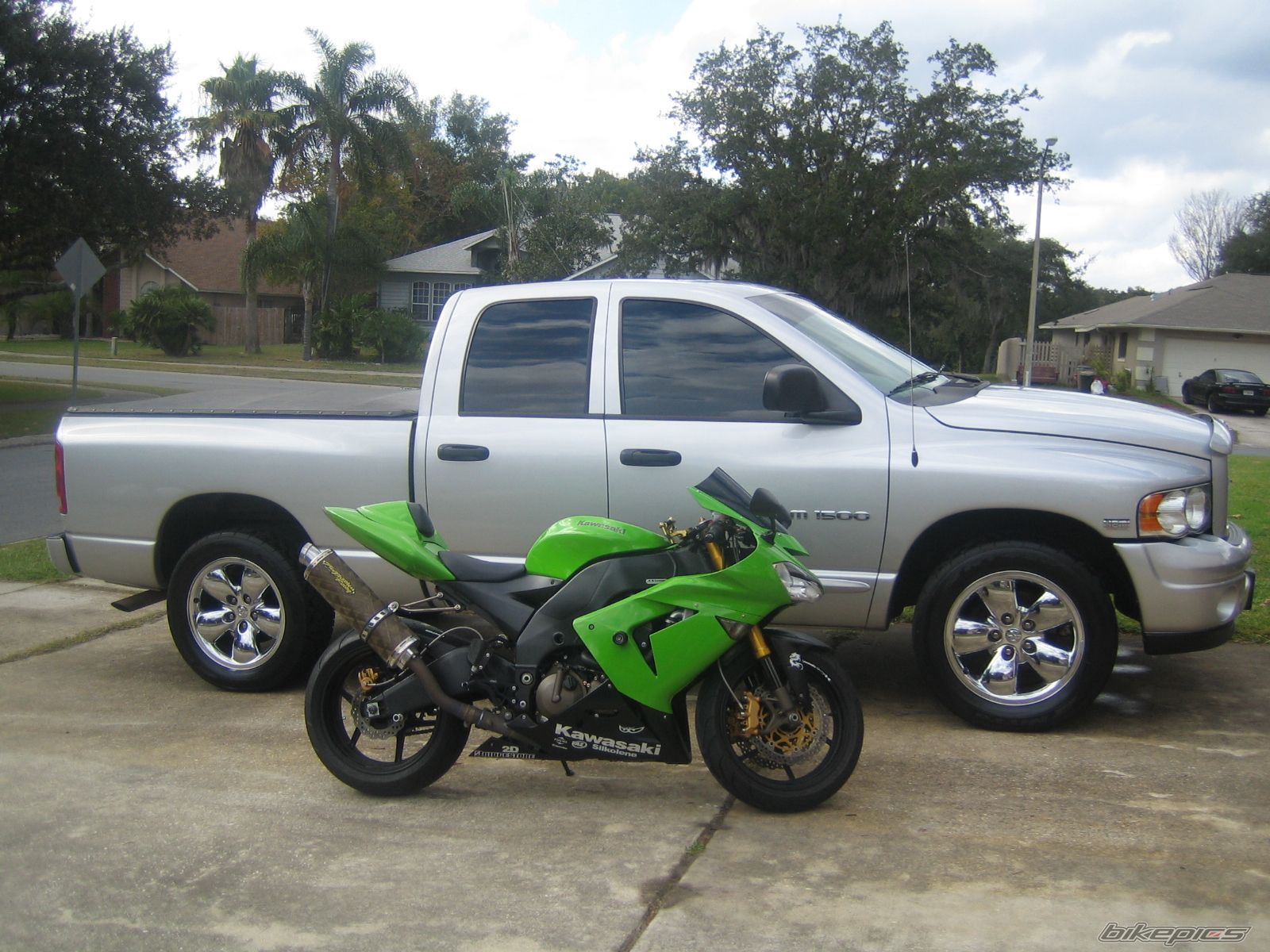 Photo 1100469