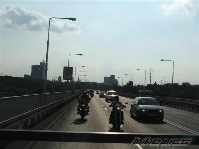 Photo 1100637